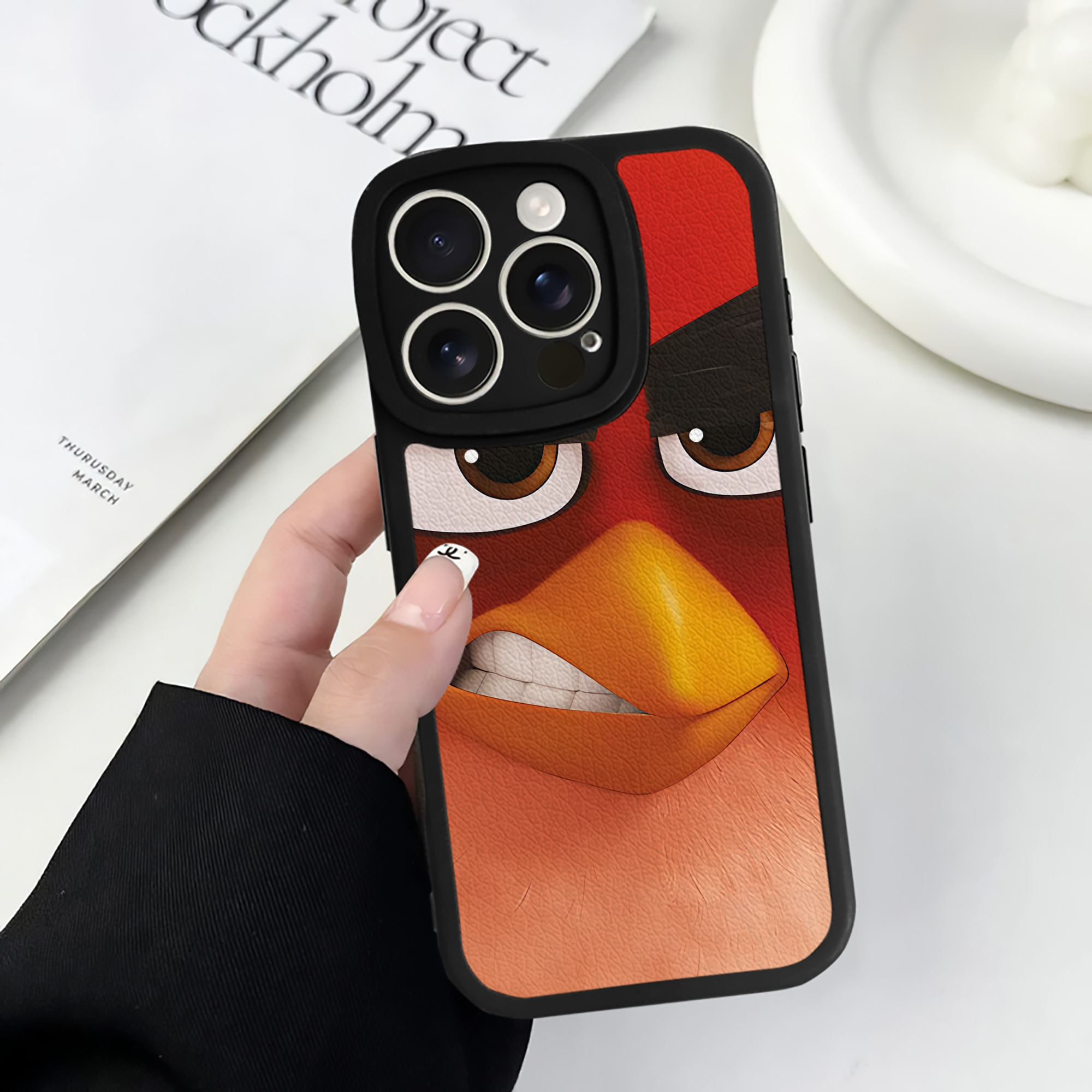 （画像用） Angry Birds アングリーバード 【iPhone 16シリーズ対応】シリコンスマホケース（レザー調） 材質：シリコン